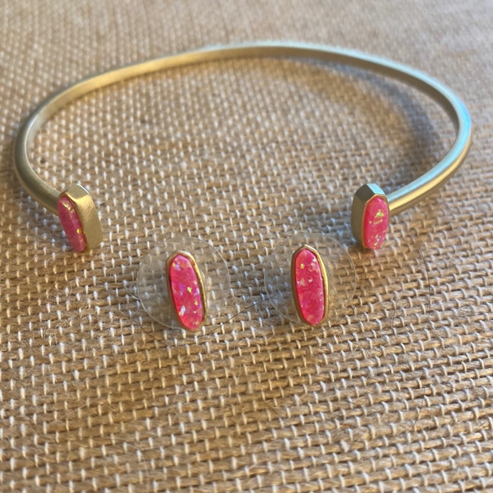 Kendra Scott set